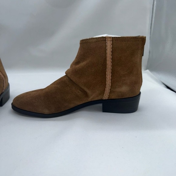 Journee Signature Boots Womens 6 1/2 Cognac Brown Leather Slouch Bree Ankle NEW - Picture 6 of 11